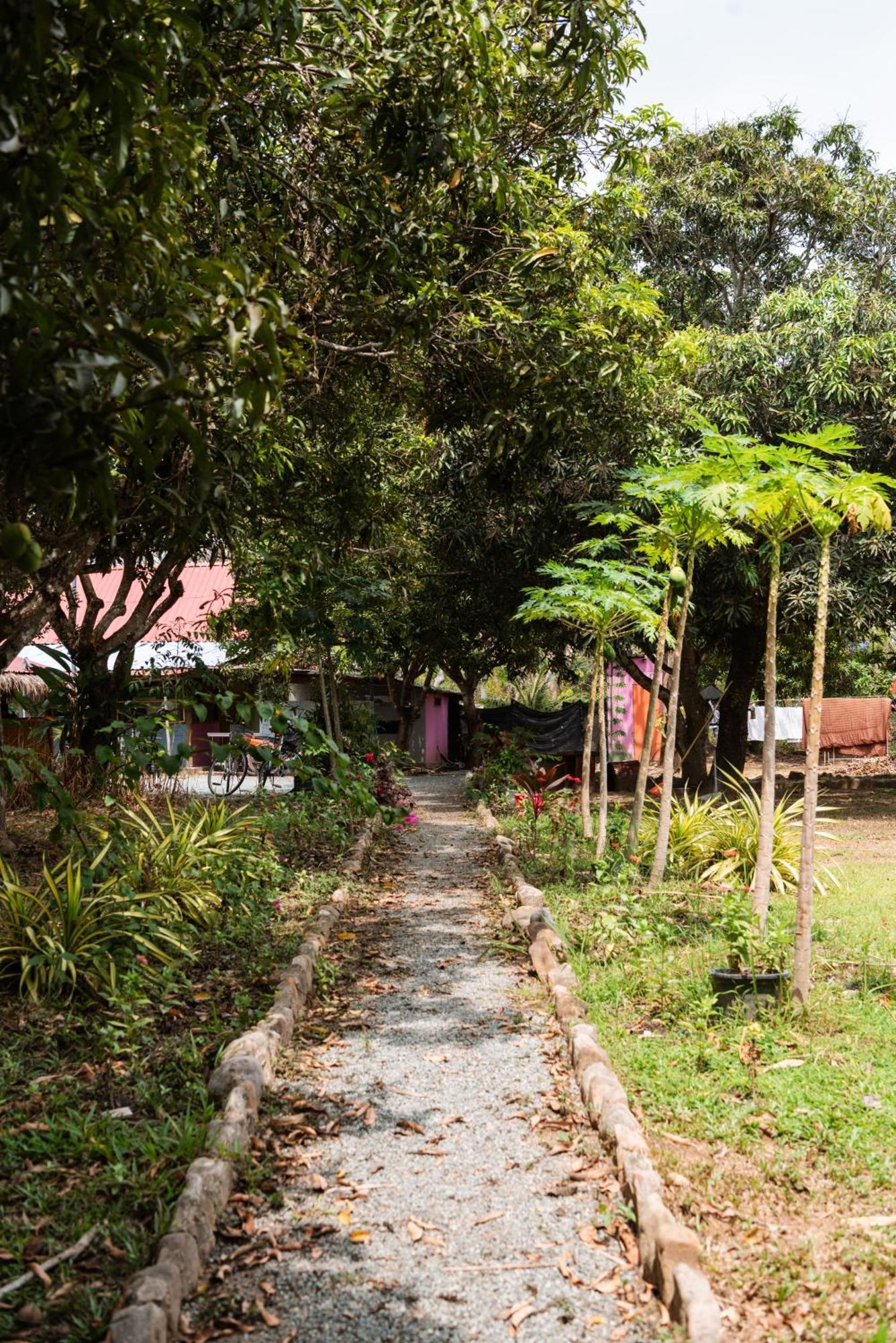 Le Soleil Hotel Kep Luaran gambar
